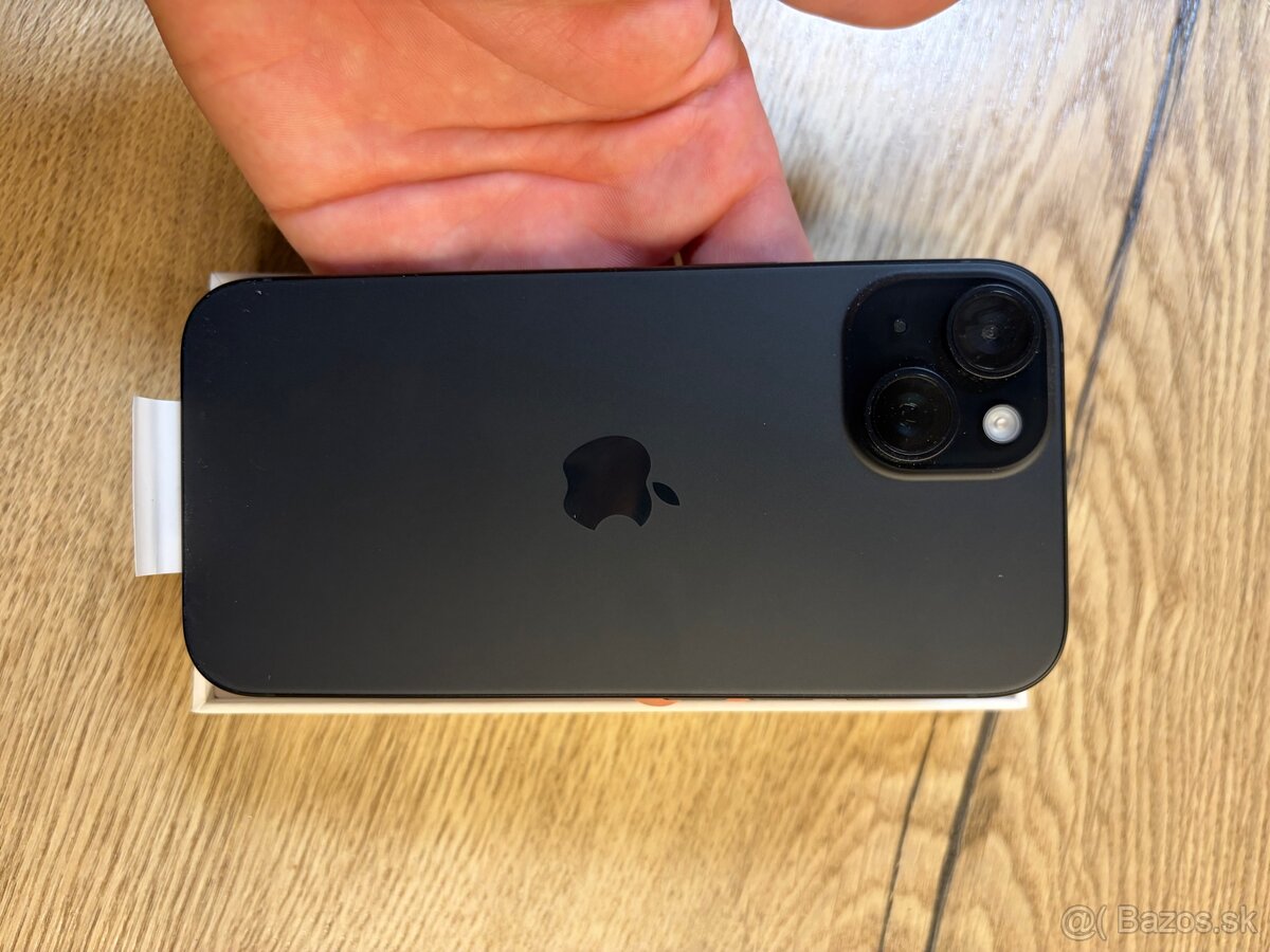 iPhone 15 256GB - 5