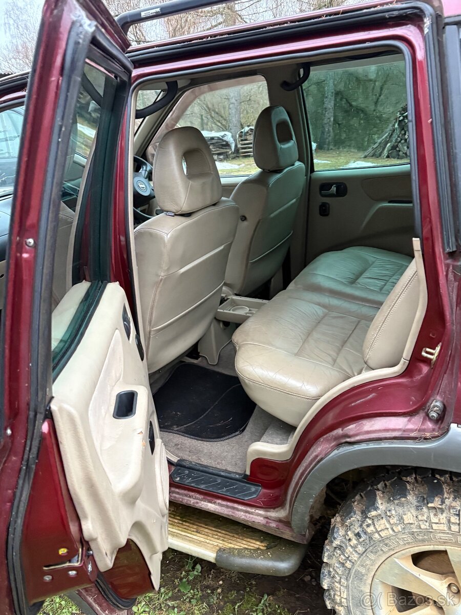 Nissan Terano 2 3.0l - 5