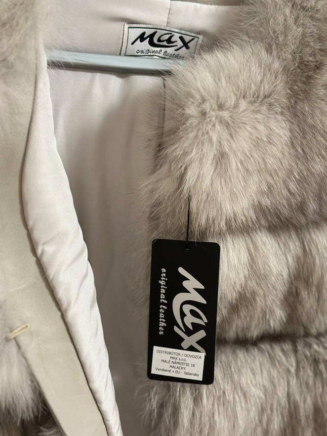 Luxusný dámsky kožuch – výborný stav - 5