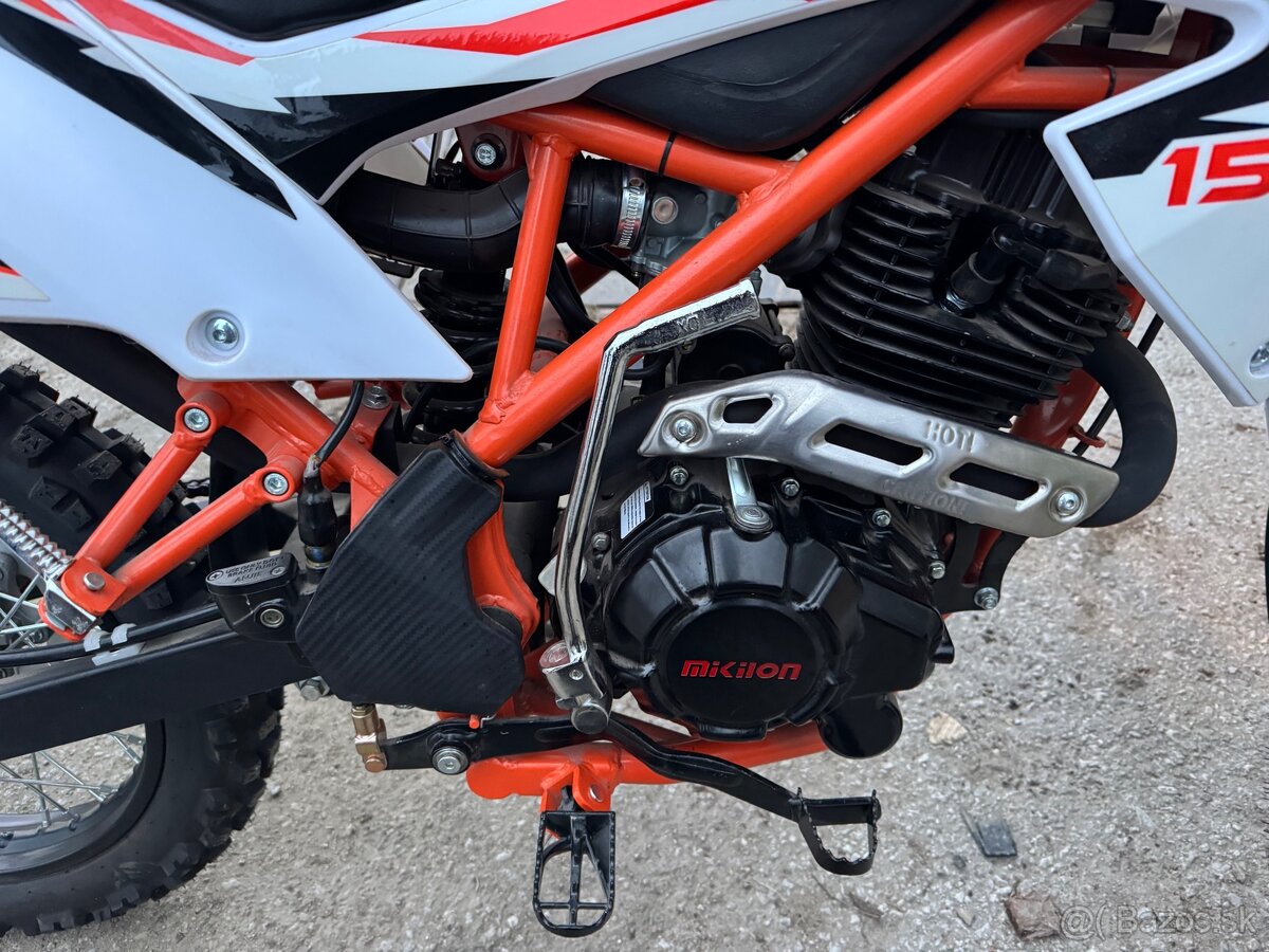 Enduro Defender 150cm3 2roky