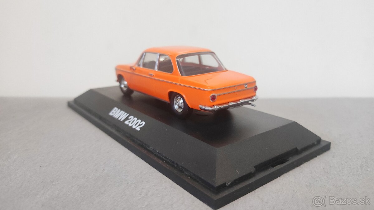 BMW 2002 - 5
