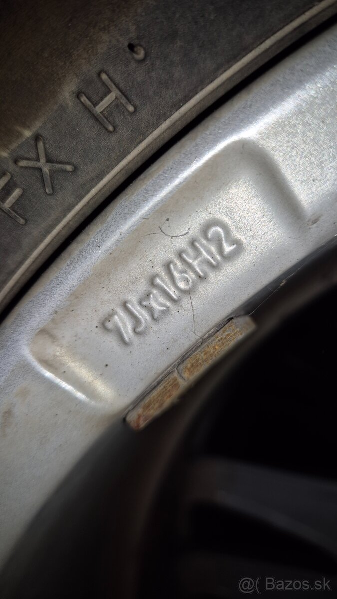 alu R16 5x112, zimné pneu 215/60, Superb, Ateca, Passat - 5