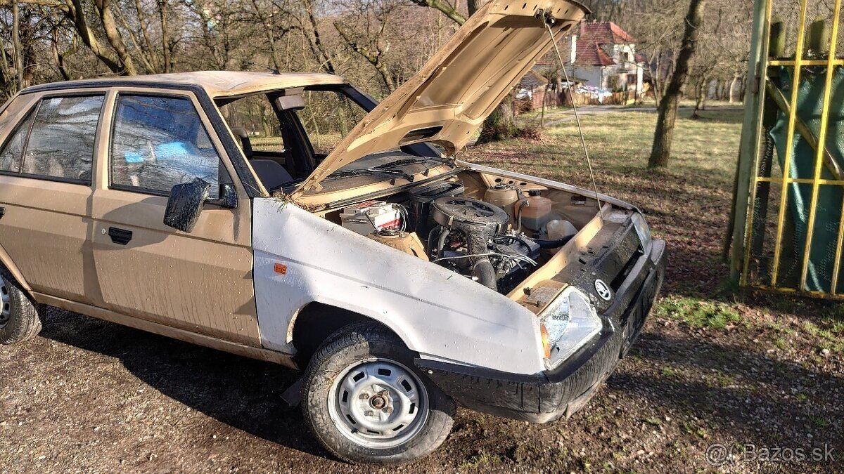 Predám Škodu Favorit 136 L - 5