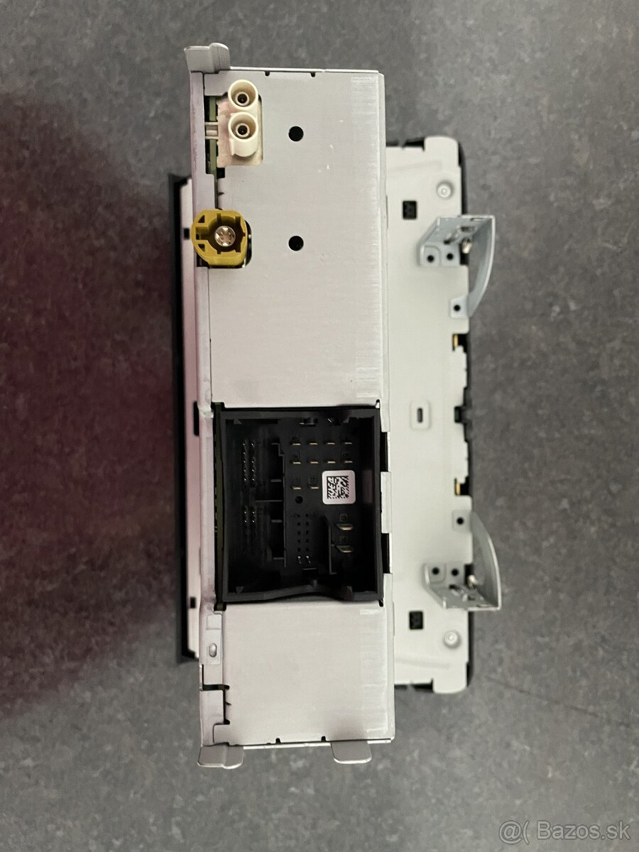 Rádio Swing+ Skoda Octavia 3 - 5