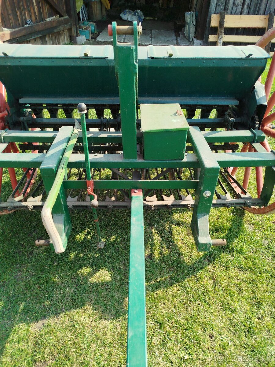 Sedačka do trojbodu aj na oje - 5