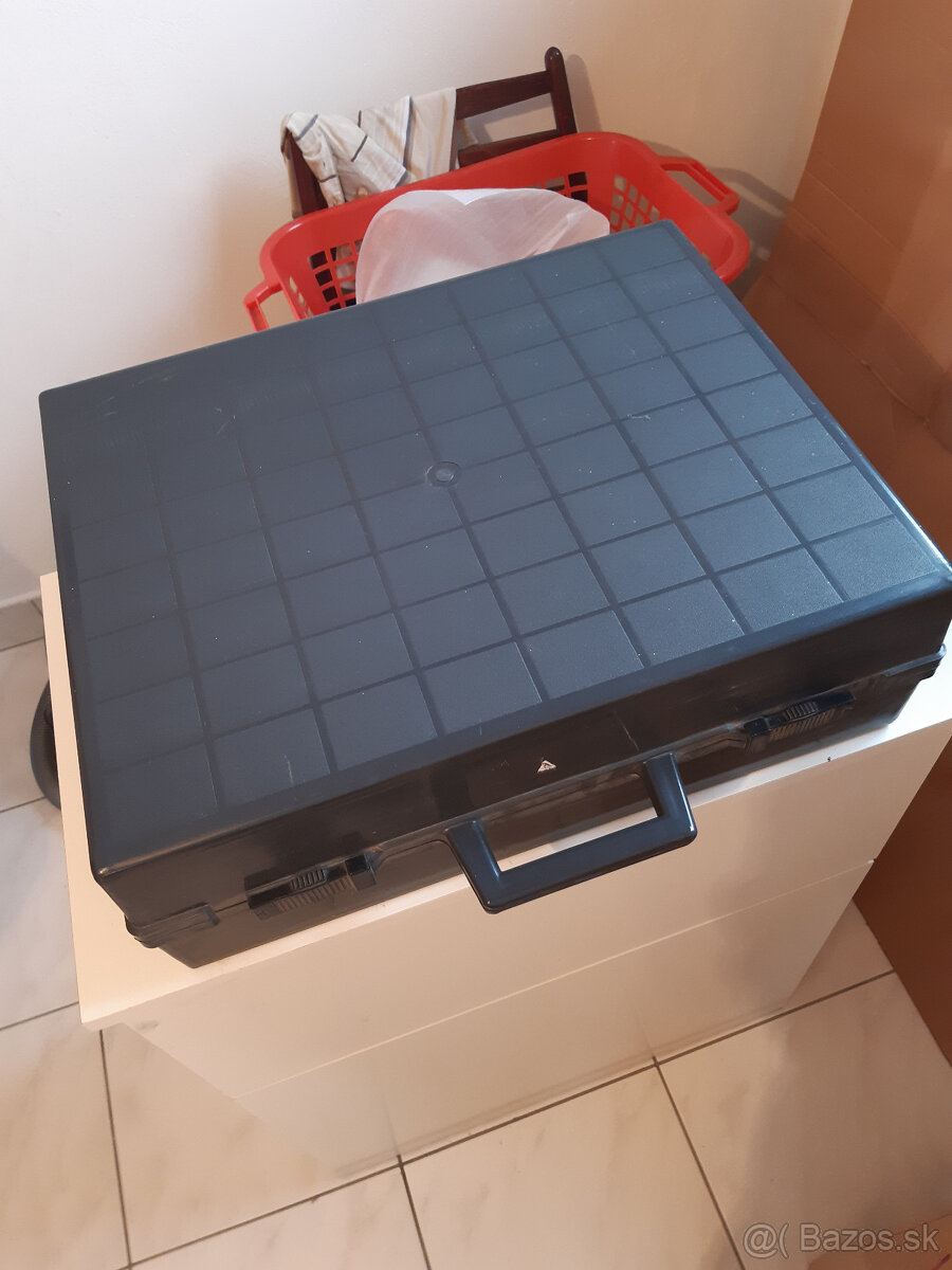 Písací stroj v kufríku - 5