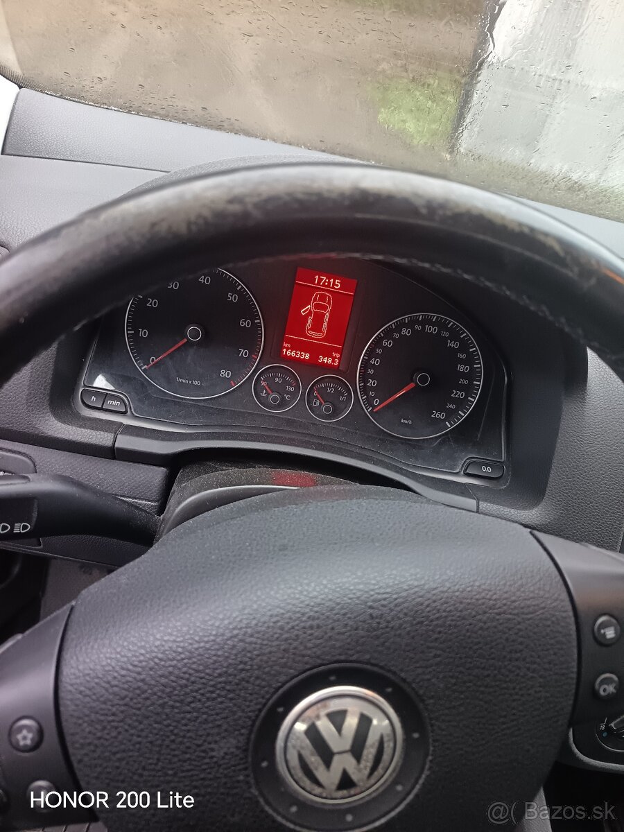 Vw golf 5 1.6 fsi - 5