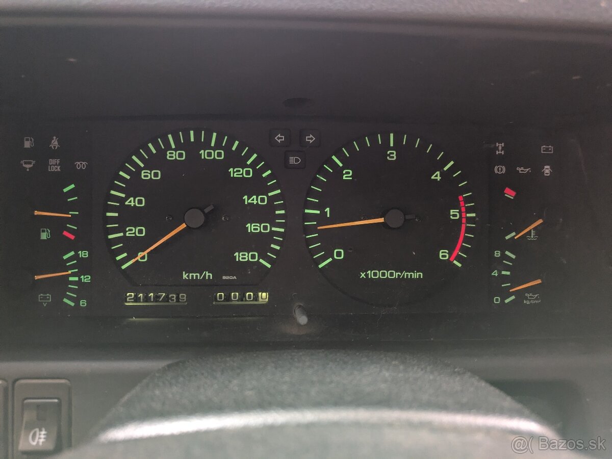 NISSAN PATROL GR Y60 - 5