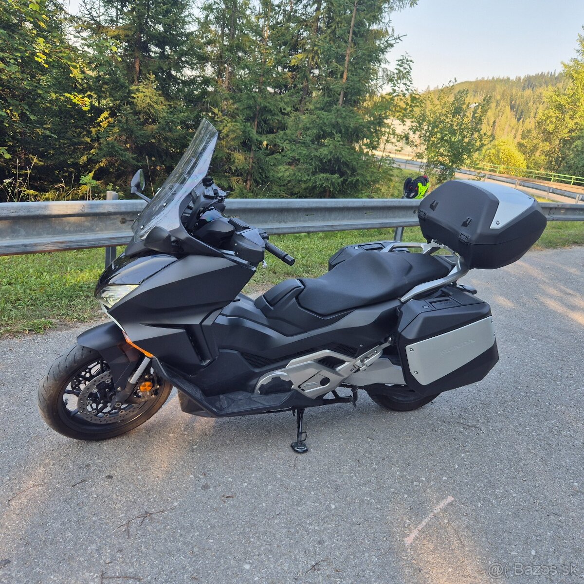 Honda forza 750 - 5