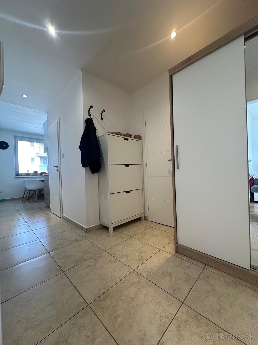 Dvojizbový byt v centre mesta Malacky, dočasne rezervované - 5
