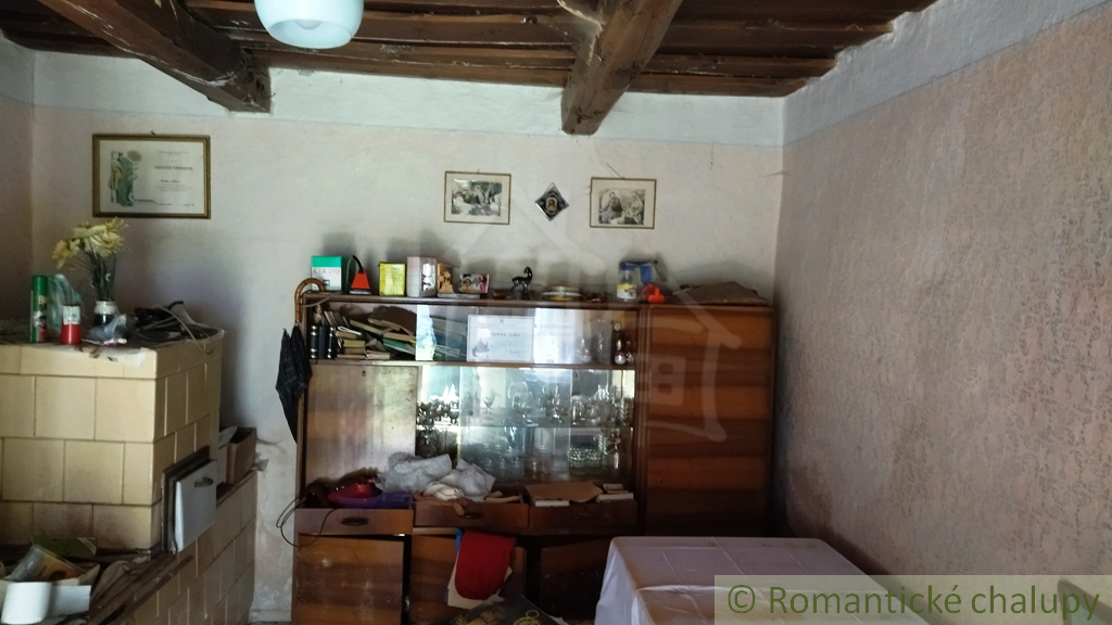 Pozemok s pôvodným domom - 5