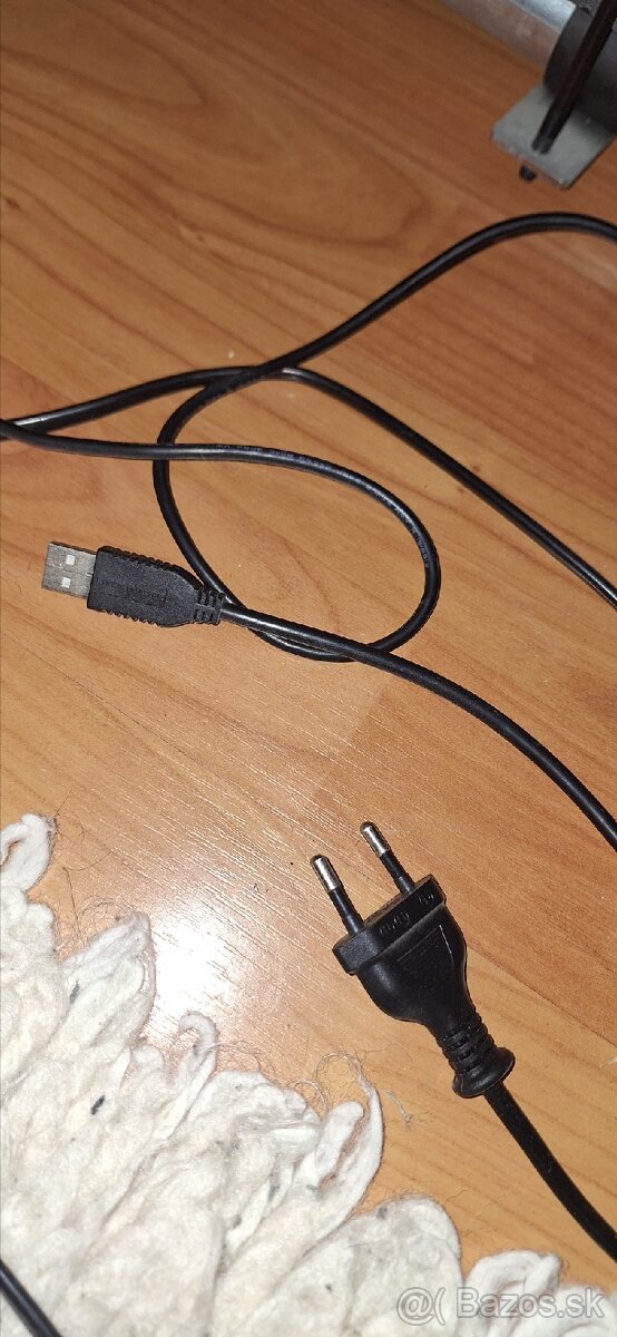 Predám volant aj servo Thrustmaster T300 RS aj so stojanom. - 5