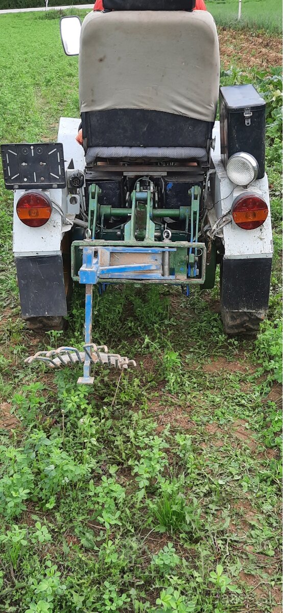 Predám malotraktor TZ4K + príslušenstvo - 5