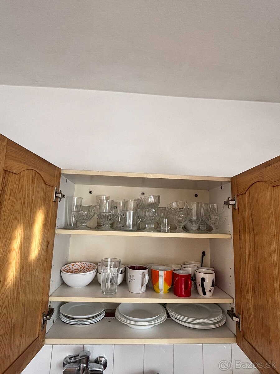 Dubová kuchynská linka - predám - 5
