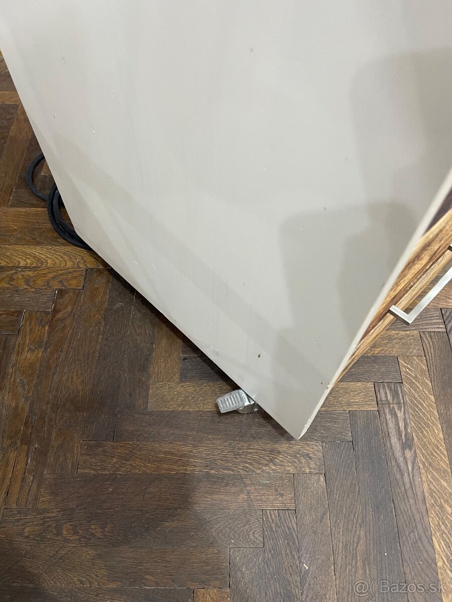 Kadernícky stolík na kolieskach – kartáčované drevo, 4× kusy - 5