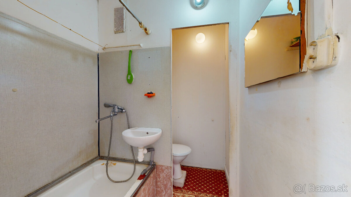 1 - IZBOVÝ PANELOVÝ BYT V HLINÍKU NAD HRONOM - 5