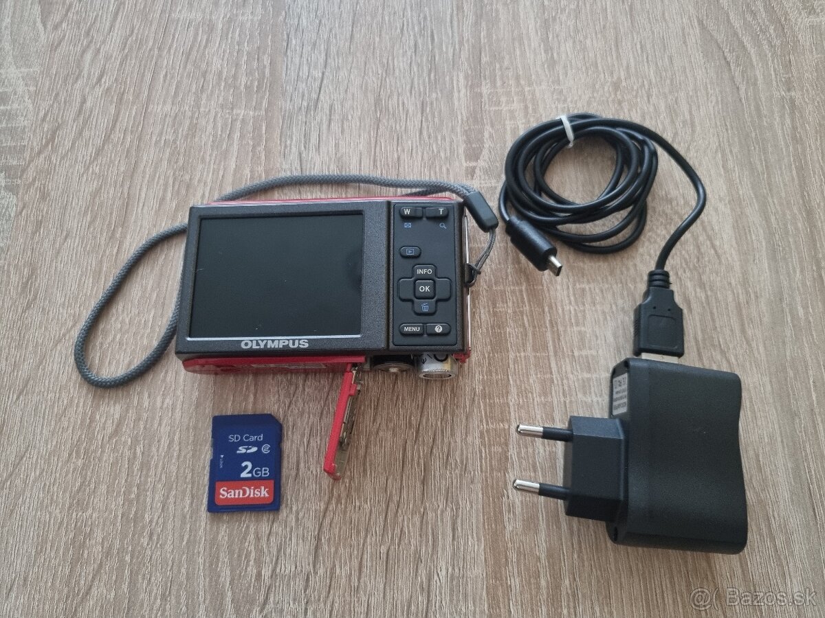 Olympus FE-47, zoom 5x, mpx 14 - 5