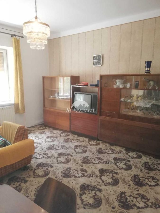 ZNÍŽENÁ CENA LEN U NÁS Predaj - Dvojgeneračný rodinný - 5