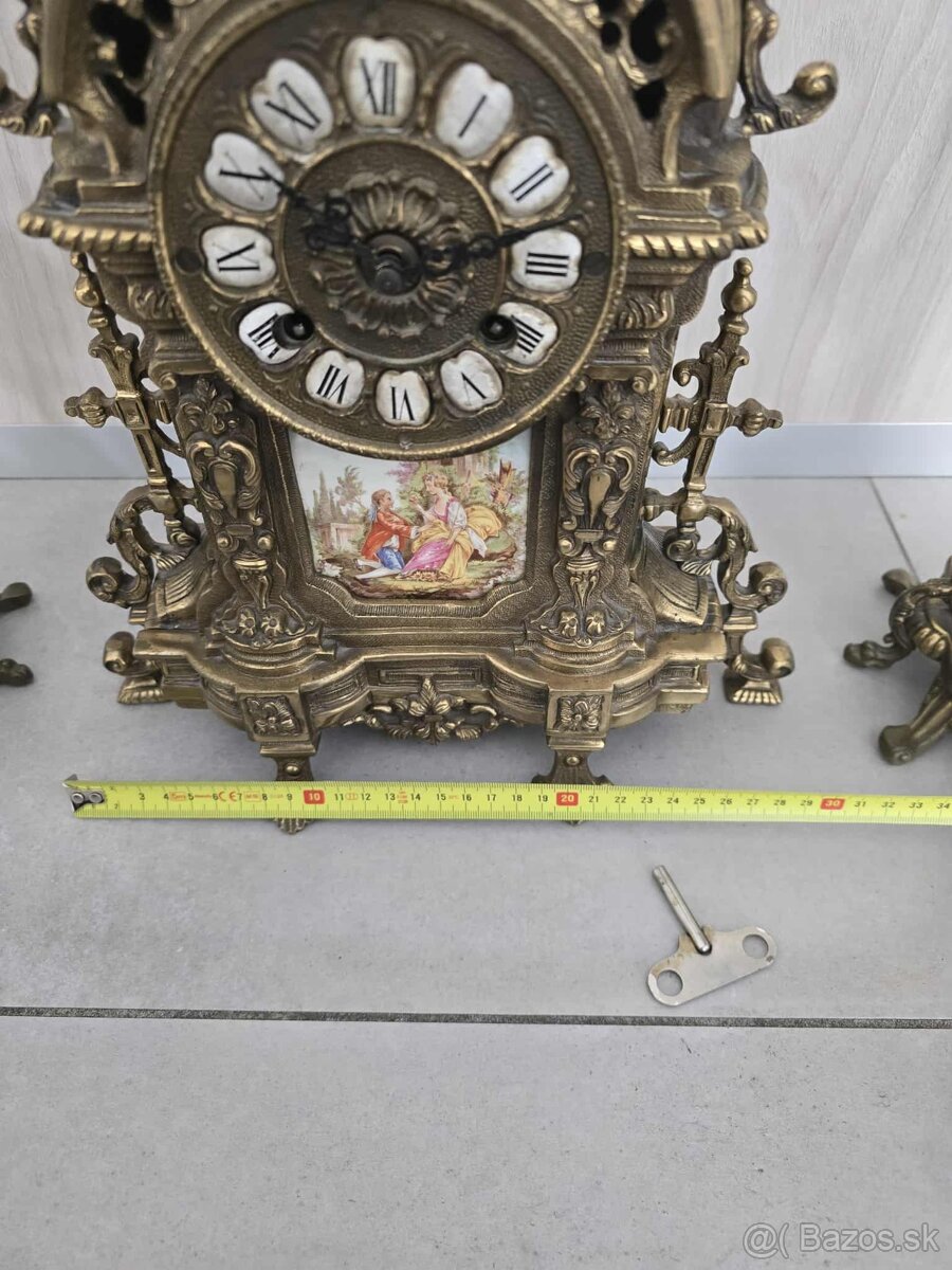 Krasne bronzove krbove hodiny...cislo 17 - 5