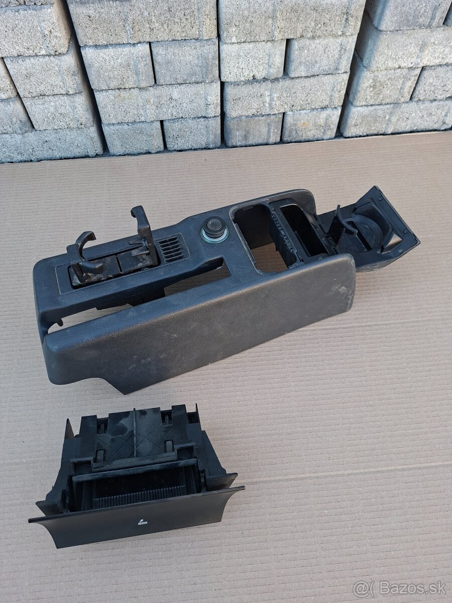 Popolnik + držiak napojov Octavia 1 - 5