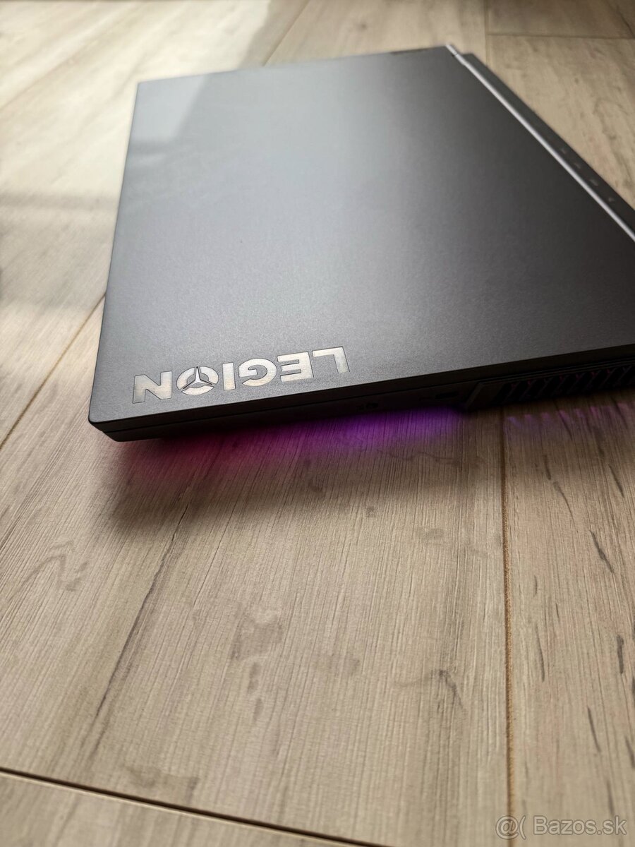 Lenovo Legion 7 16ACHg6 - 5