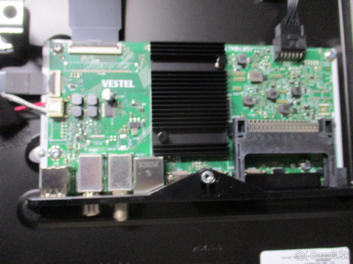 HYUNDAI UL65359G - 5