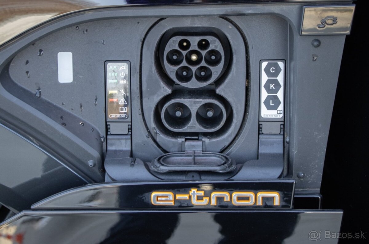 Audi E-tron 50 quattro Advanced, 230kW - 5