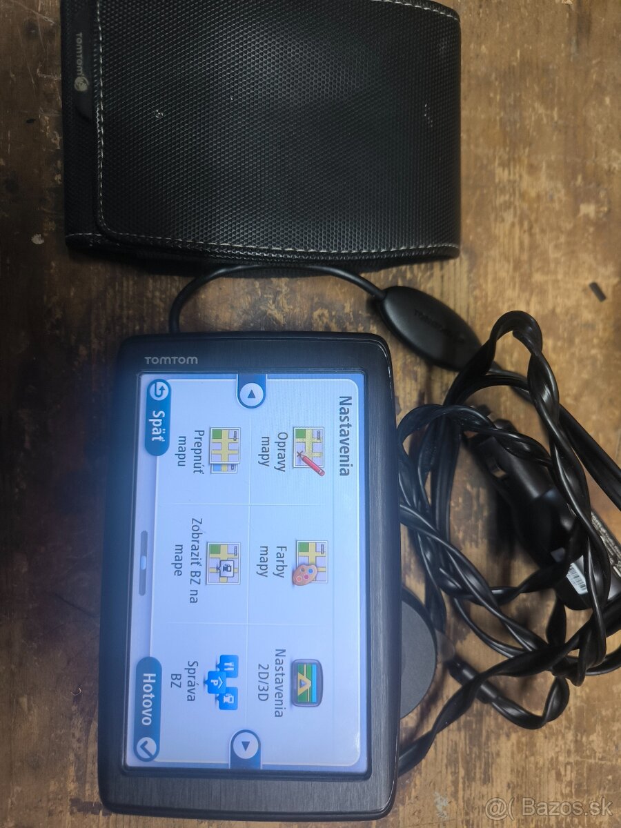 Predam navigaciu Tomtom - 5