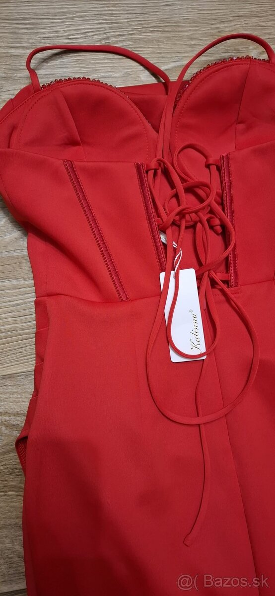 Červené spoločenské šaty - 5