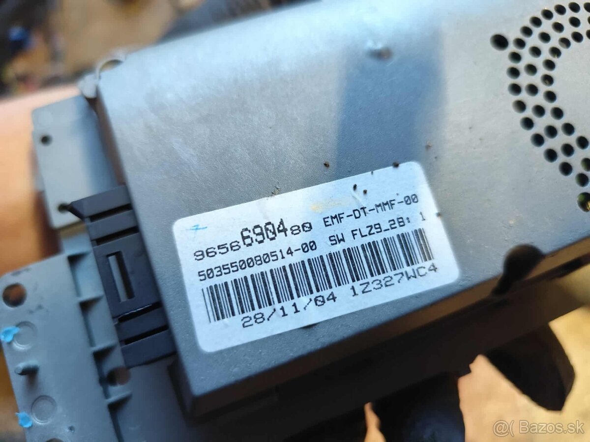 Citroen C4 JBL audio - 5