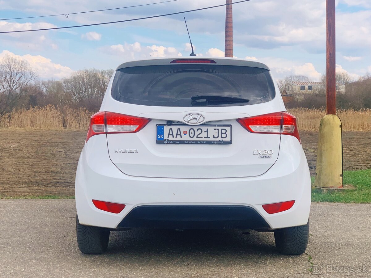 Hyundai IX20 - 5