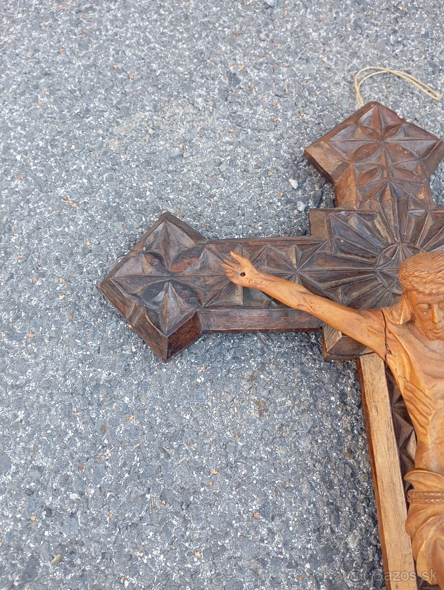 Predám drevorezby - 5