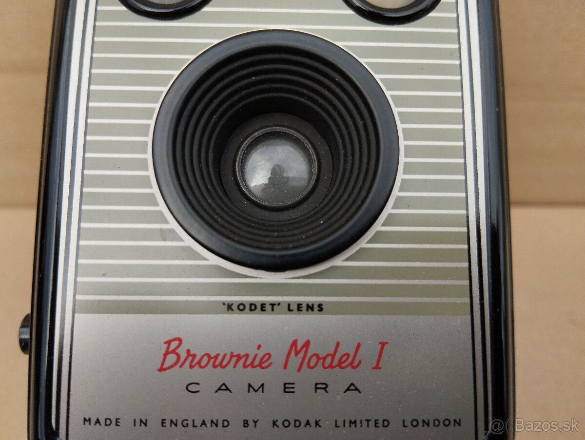 Fotoaparát Kodak Brownie + pouzdro - 5