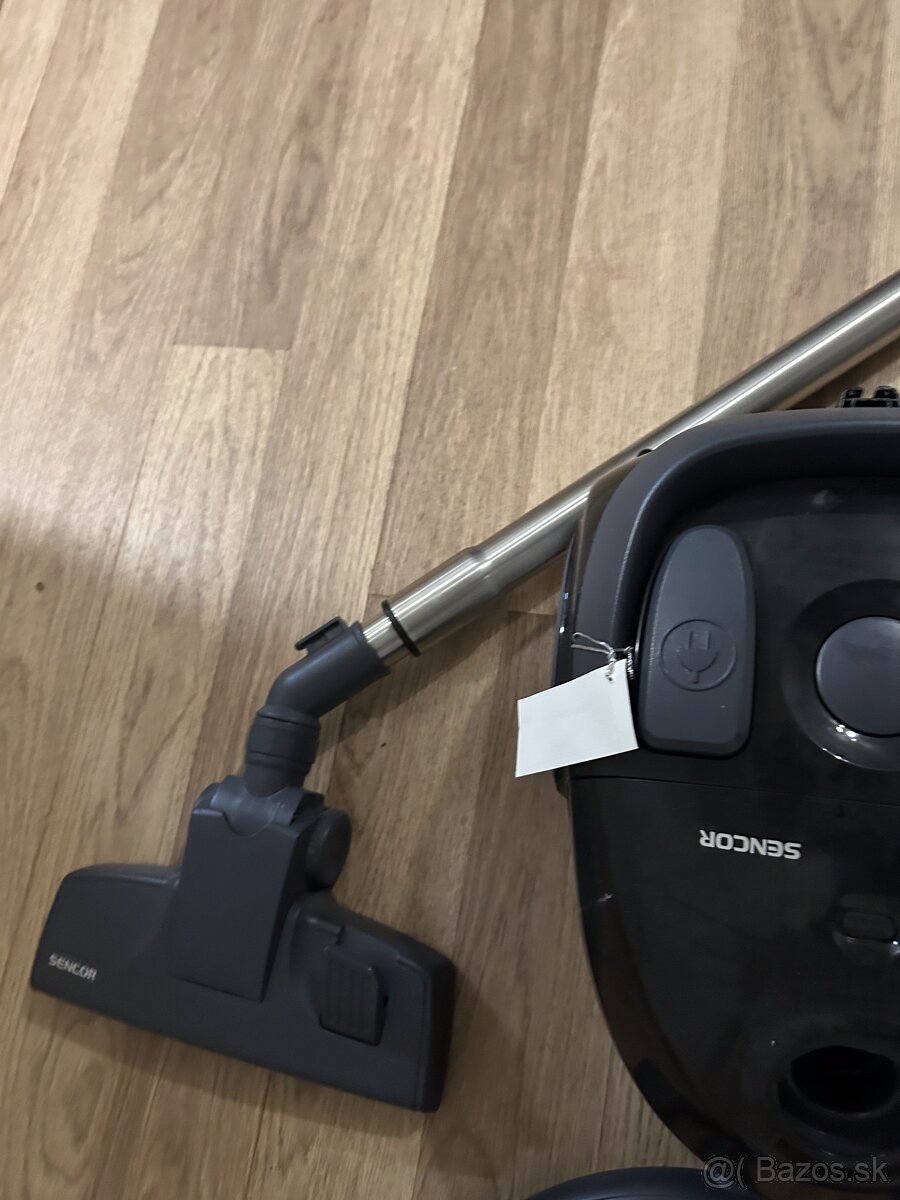 Vysávač Sencor - 5