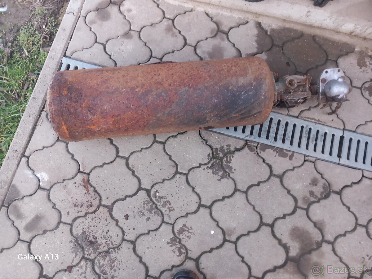 Predám nádrž na Vlečku - 5