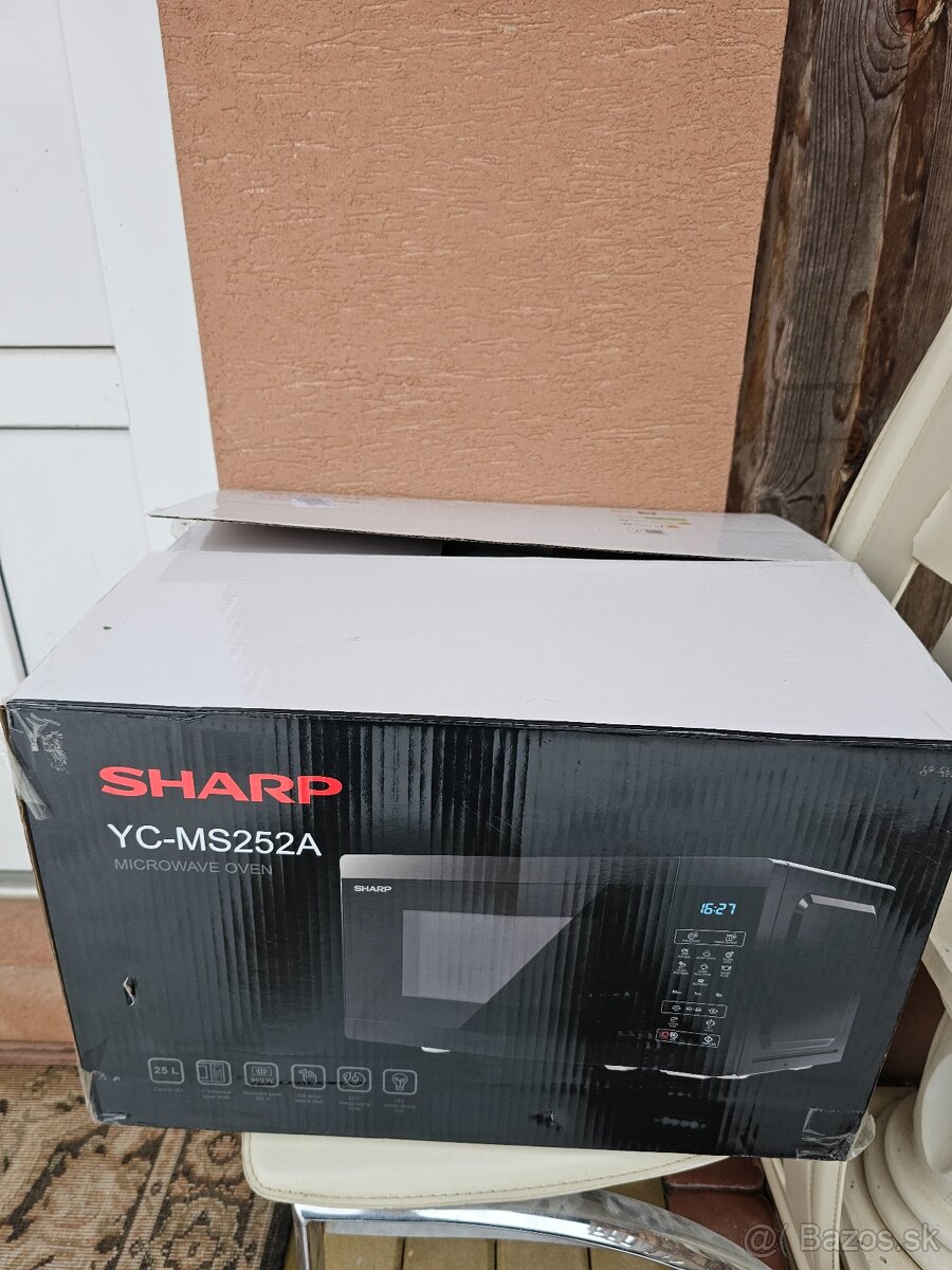 Predám mikrovlnnú rúru Sharp YC-MS252AE-B - 5