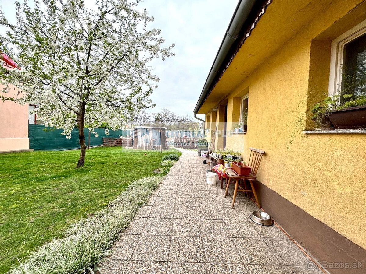 Výrazne znížená cenaPonúkame Vám na predaj dom v Nových Z - 5