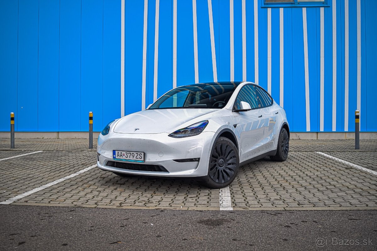 Tesla Model Y Long Range Dual Motor AWD - 5