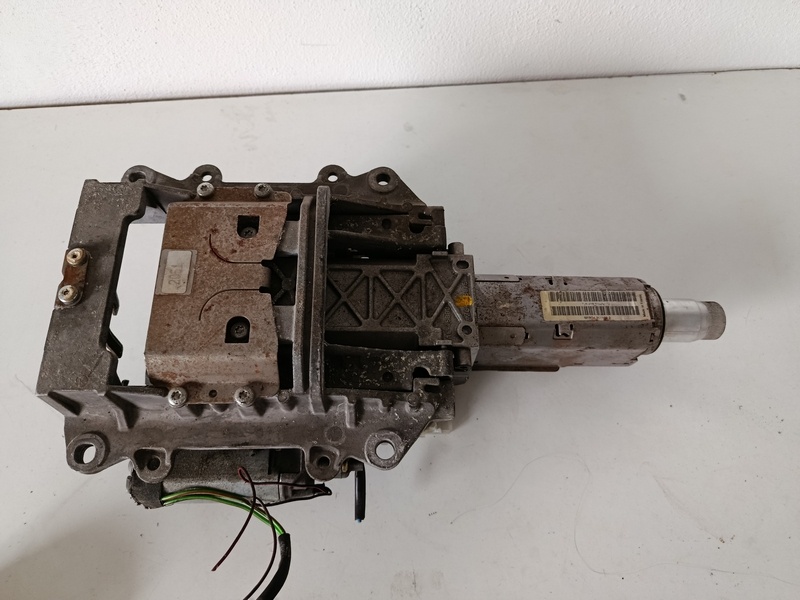 tyc riadenia volantu audi a8 404.680 60€ - 5