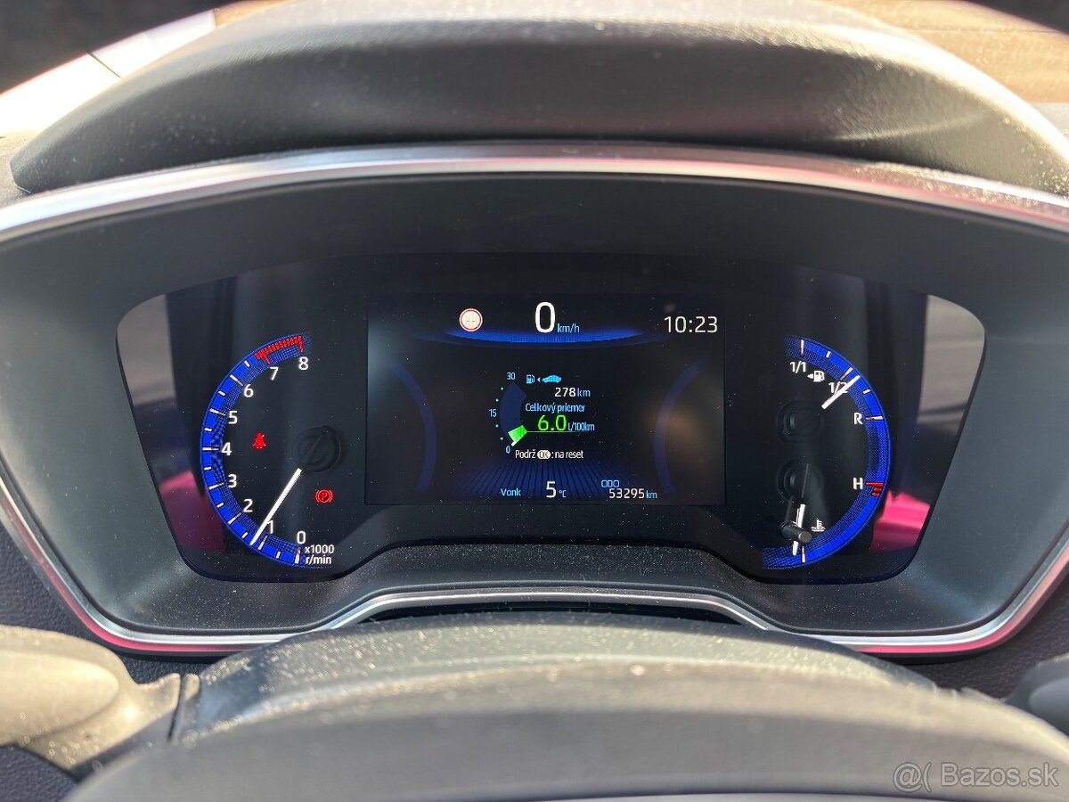 Toyota Corolla 1,5, 92 kW Style + Tech - 5