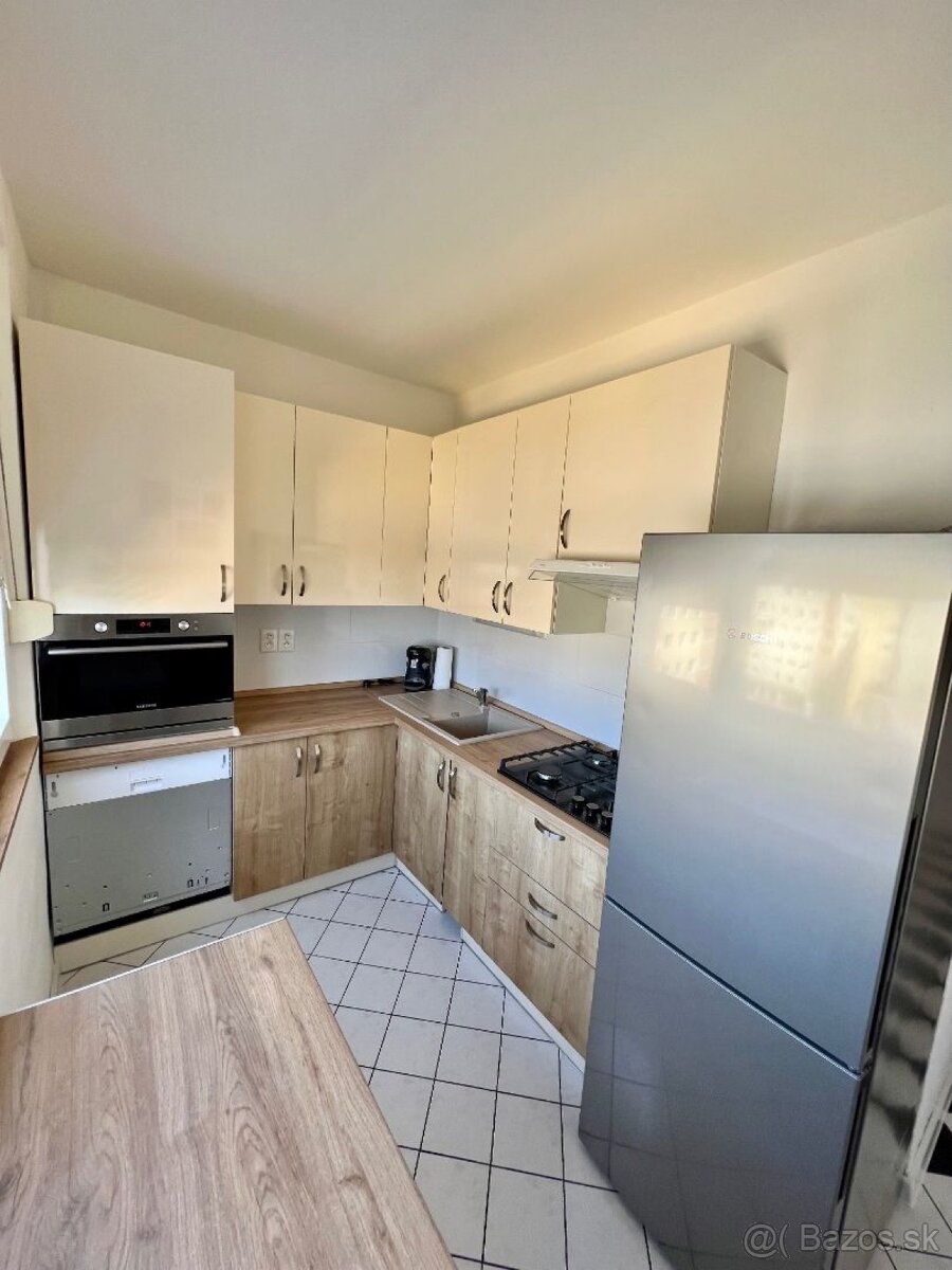 Prenájom 2 izbový byt na Fedákovej ulici BA. - 5