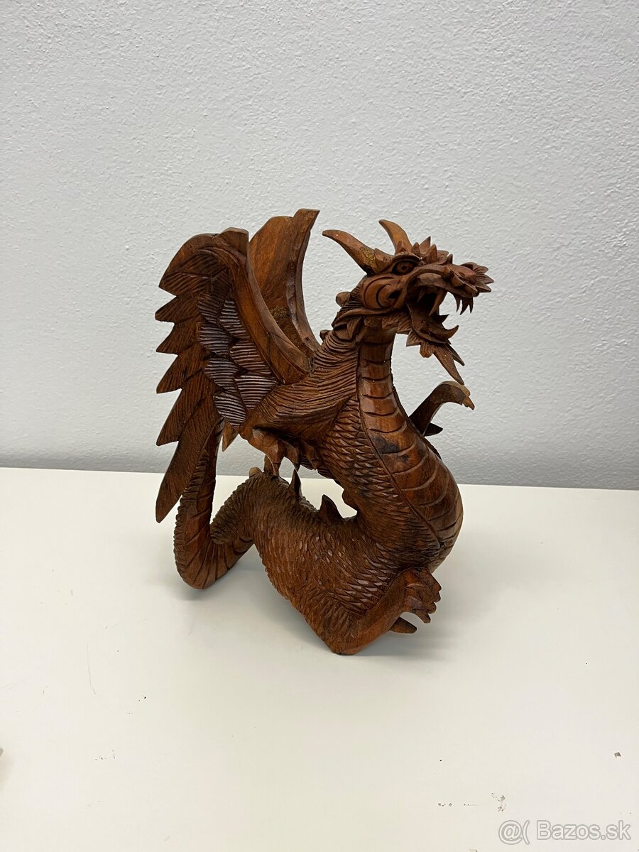 Vyrezávaný drevený drak 32cm - 5