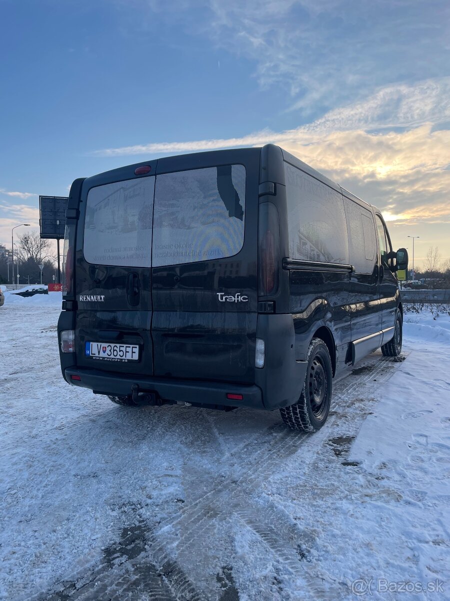 Predám Renault Traffic Long verziu - 5
