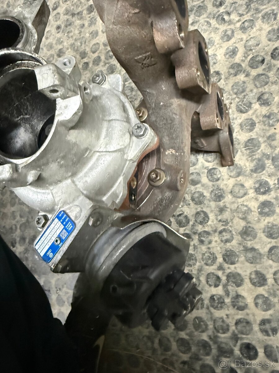 Turbo VJ503 24539 00130 04L 253 124 A - 5