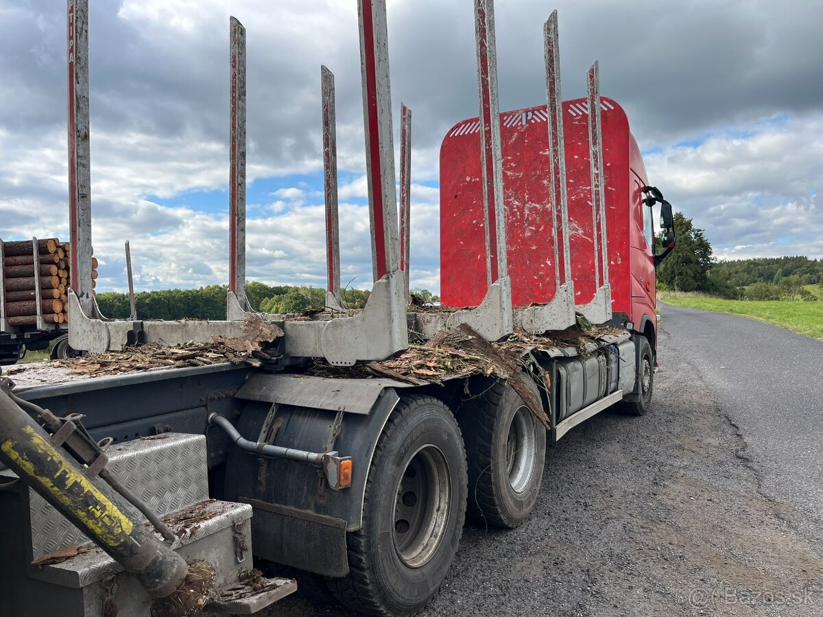 Volvo FH13 540 s hydraulickou rukou pro přepravu dřeva - 5