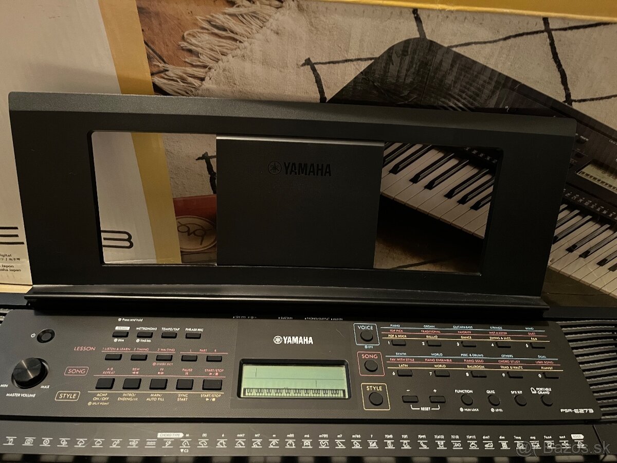 Syntetizátor Yamaha PSR-E273 - 5
