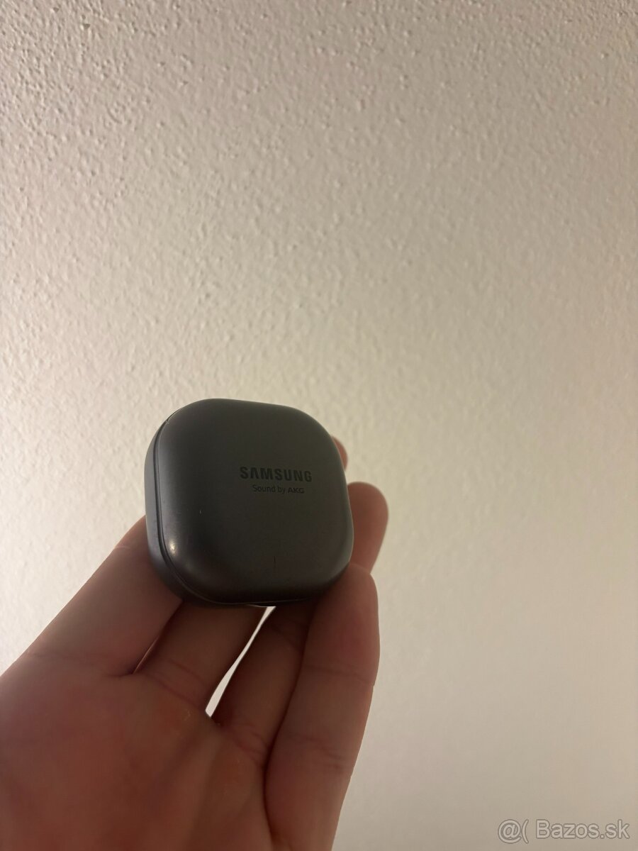 Samsung galaxy s10 plus + watch 5 + buds live - 5