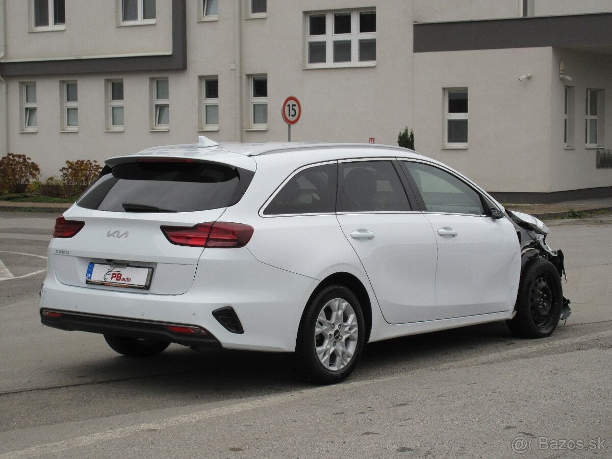 Kia Ceed SW 1.6 CRDi MHEV Gold A/T - 5