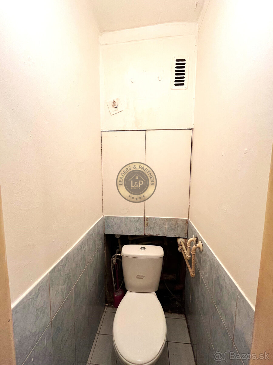 Na predaj 2iz. byt v pôvodnom stave v Skalici - 5