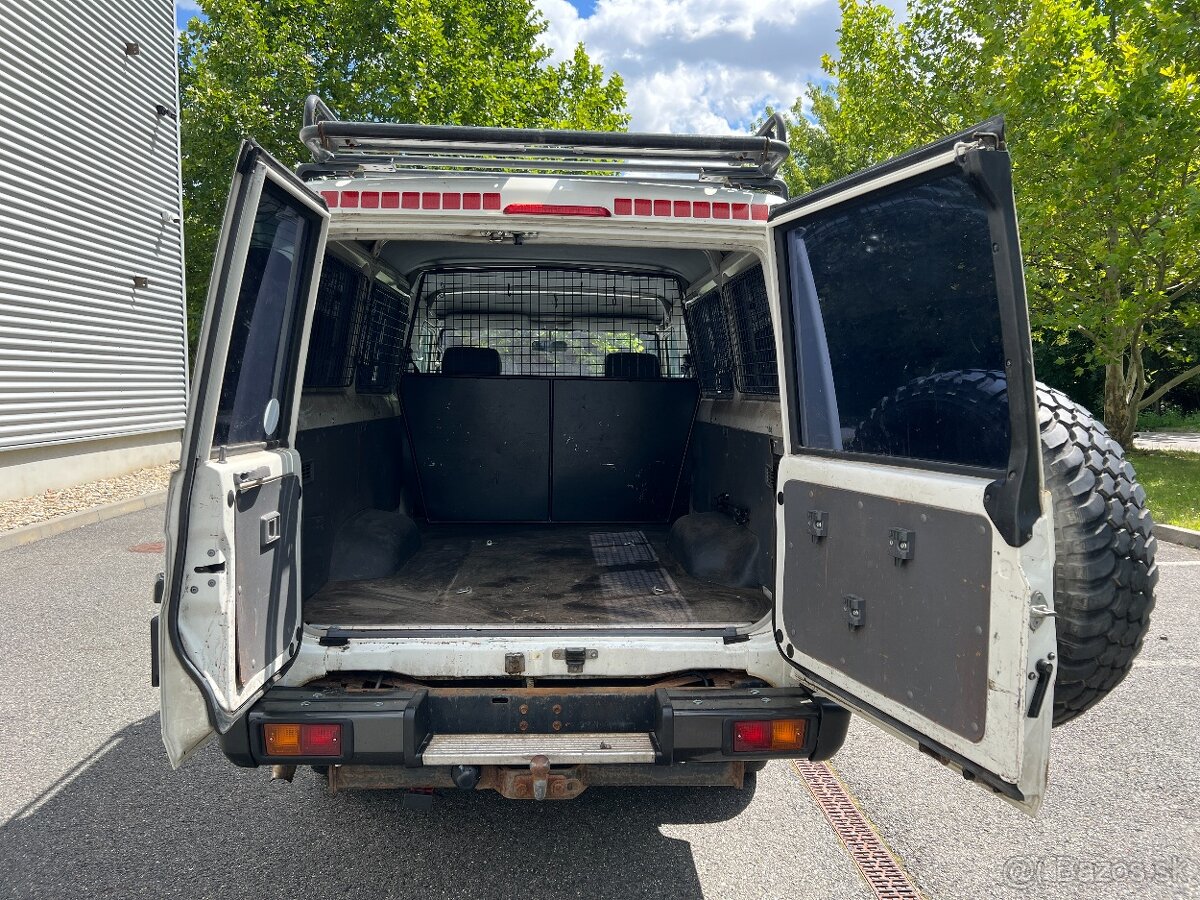 Toyota Landcruiser HZJ 78 - 4.2D, ARB kompresor, uzávěrky - 5